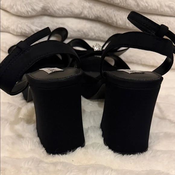 Steve Madden Black Heels with Bow and Rhinestones - Picture 4 of 8